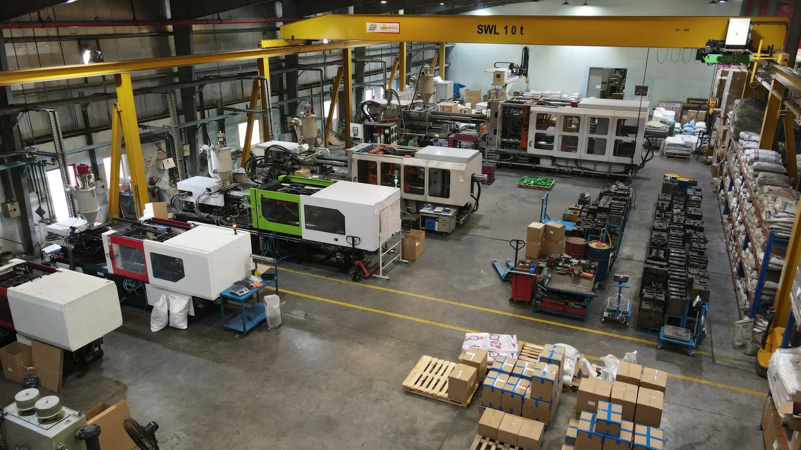 AK Plast injection moulding hall seen from above